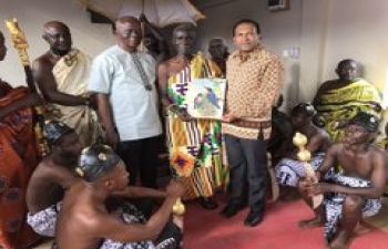 During his visit to Ahafo Region High Commissioner called on Mim Omanhene Okofrobuo Nana Dr. Yaw Agyei to discuss assistance from India in capacity building especially of youth in the Region