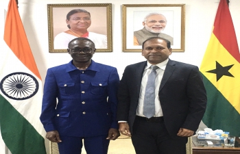 Prof. Johnson Nyarko Boampong, Vice Chancellor of University of Cape Coast called on High Commissioner before visiting India to discuss cooperation with several Universities in Varanasi & Gujarat.