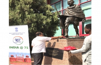 MartyrsDay was celebrated in Accra with floral tributes to Mahatma Gandhi 